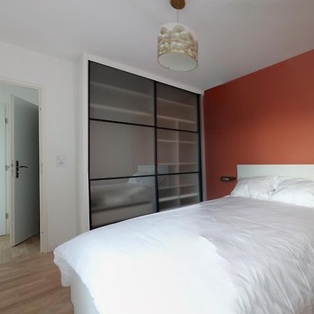 Appartement Residence Neuve Proche Versailles Saint-Cyr-lʼÉcole Exteriér fotografie